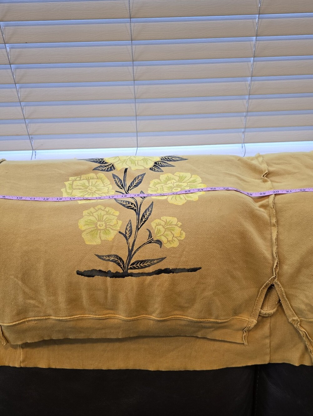 We The Free Mustard Floral Oversized Camden Sweatshirt, NWT, Size M - Picture 8 of 8